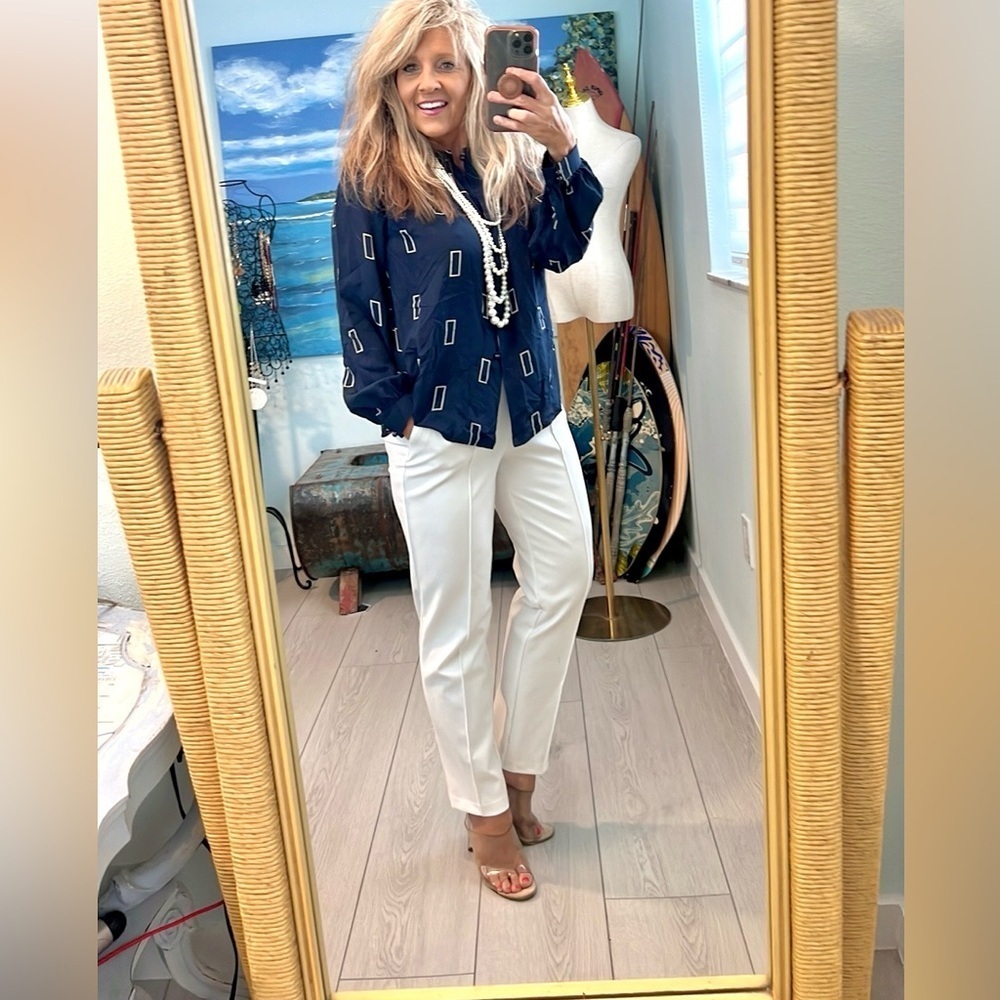 VTG David Hayes Luxury Silk Blouse, Pearlized Violet Buttons,Exclt. Cond,.Size 8